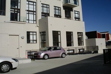 Photo of property in Augusta Apartments, 11/254 Willis Street, Te Aro, Wellington, 6011