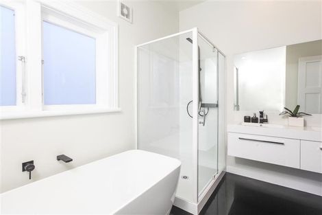 Photo of property in 28 Lincoln Street, Ponsonby, Auckland, 1021