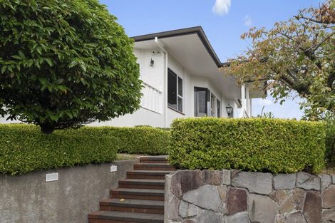 Photo of property in 9 Maniapoto Grove, Waipahihi, Taupo, 3330