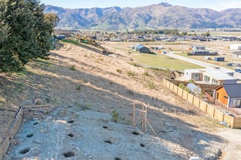 Photo of property in 17 Tomtit Crescent, Lake Hawea, Wanaka, 9382