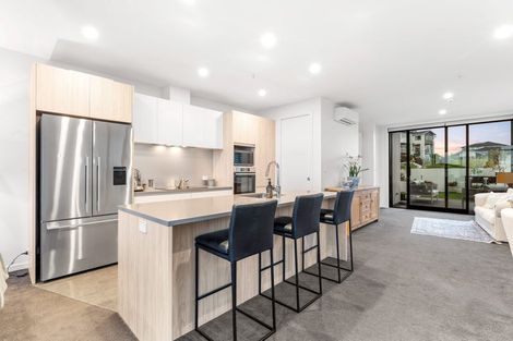 Photo of property in 201/64 Te Oneroa Way, Long Bay, Auckland, 0630