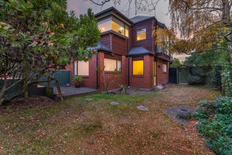 Photo of property in 148a Dyers Pass Road, Cashmere, Christchurch, 8022