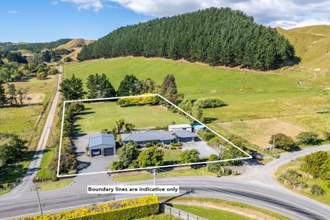 Photo of property in 192 Waitohu Valley Road, Otaki, 5583
