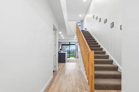 Photo of property in 11 Ruge Court, Cambridge, 3434