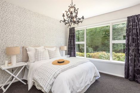 Photo of property in 98 Roberta Drive, Somerfield, Christchurch, 8024