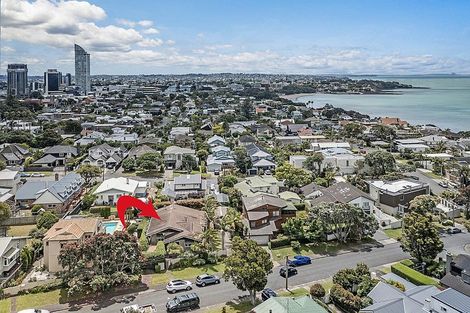 Photo of property in 14 Ewen Street, Takapuna, Auckland, 0622