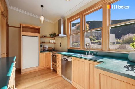 Photo of property in 31 Kilgour Street, Roslyn, Dunedin, 9010
