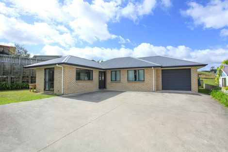Photo of property in 3a Sunshine Rise, Raglan, 3225