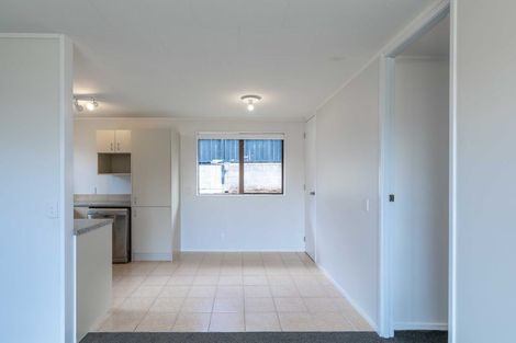 Photo of property in 2/900a Mount Eden Road, Three Kings, Auckland, 1024