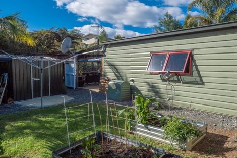 Photo of property in 23 Paradise Road, Coopers Beach, 0420