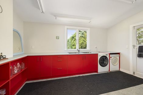 Photo of property in 190 Regent Street, Martinborough, 5711