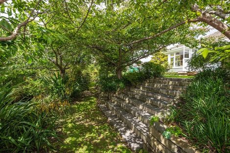 Photo of property in 15 Joyce Crescent, Ilam, Christchurch, 8041