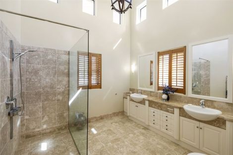 Photo of property in 70 Longhurst Terrace, Cashmere, Christchurch, 8022