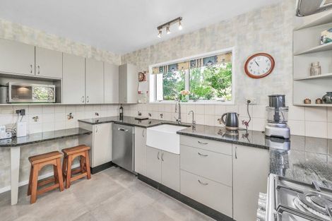 Photo of property in 30 Oakden Drive, Darfield, 7510