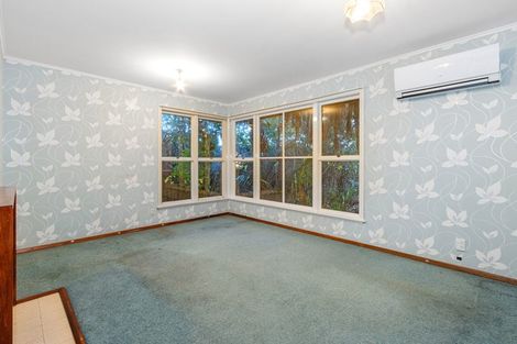 Photo of property in 14 Grosvenor Street, Redwood, Christchurch, 8051