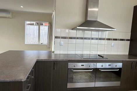 Photo of property in 5 Dumfries Place, Pyes Pa, Tauranga, 3112