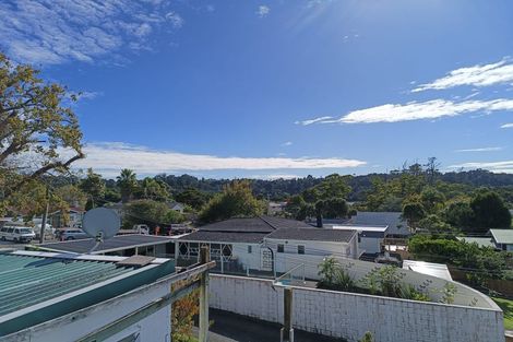Photo of property in 2/15 Cresta Avenue, Beach Haven, Auckland, 0626