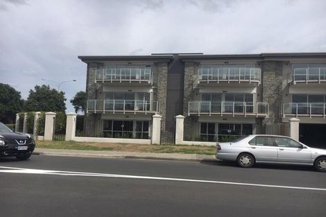 Photo of property in 311/252 Centreway Road, Orewa, 0931