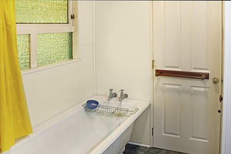 Photo of property in 3 Otanga Street, Dannevirke, 4930