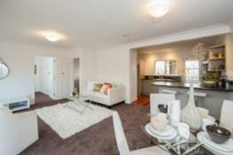 Photo of property in 2/7 Ellerton Road, Mount Eden, Auckland, 1024