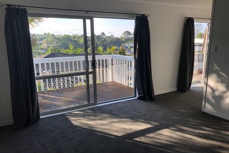 Photo of property in 153 Browns Bay Road, Browns Bay, Auckland, 0630