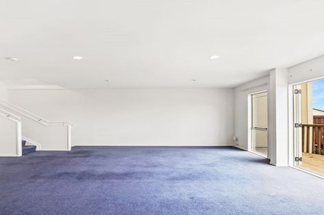 Photo of property in 145e Hobsonville Road, West Harbour, Auckland, 0618