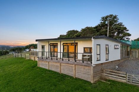 Photo of property in 86 Valley Road, Waitoki, 0871