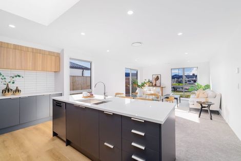 Photo of property in 8 Waterford Farm Road, Halswell, Christchurch, 8025