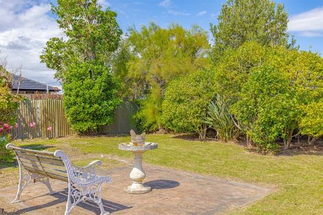 Photo of property in 48 Thatcher Street, Castlecliff, Whanganui, 4501