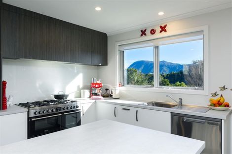 Photo of property in 49 Boons Valley Road, Waikawa, Picton, 7220