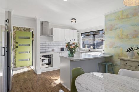 Photo of property in 26 Ranch Place, Pukekohe, 2120