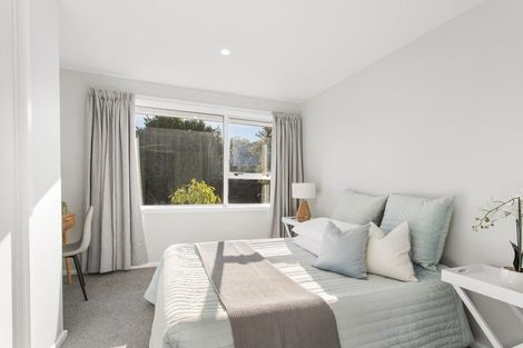 Photo of property in 14 Ron Place, Bishopdale, Christchurch, 8051