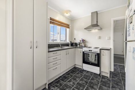 Photo of property in 240 Saint Marys Avenue, Te Awamutu, 3800