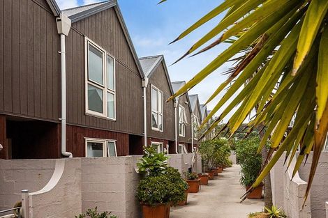 Photo of property in 1/66 Mount Eden Road, Mount Eden, Auckland, 1024