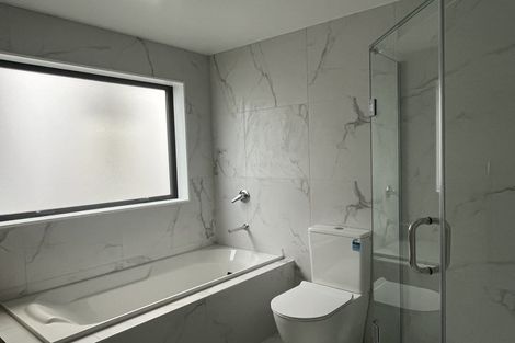 Photo of property in 31b Larne Avenue, Pakuranga Heights, Auckland, 2010