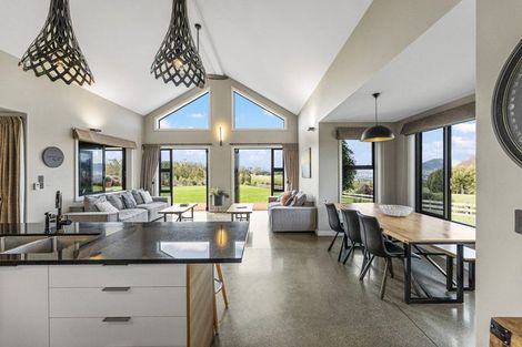 Photo of property in 67 Lomond Grove, Acacia Bay, Taupo, 3385