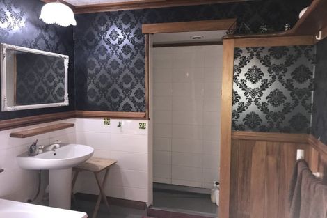 Photo of property in 49 Cameron Street, New Plymouth, 4310