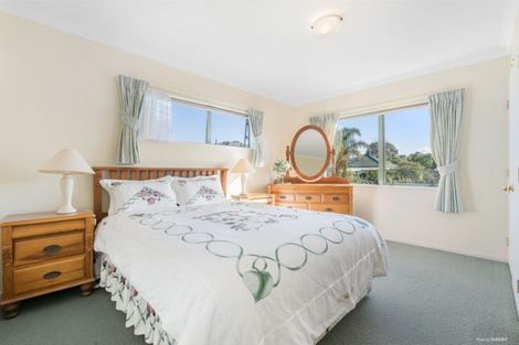 Photo of property in 3a Waiohua Road, Greenlane, Auckland, 1061