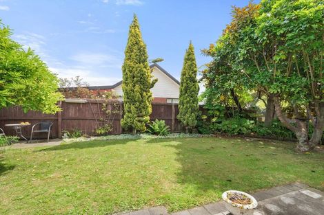 Photo of property in 1 Farm Lane, Parklands, Christchurch, 8083