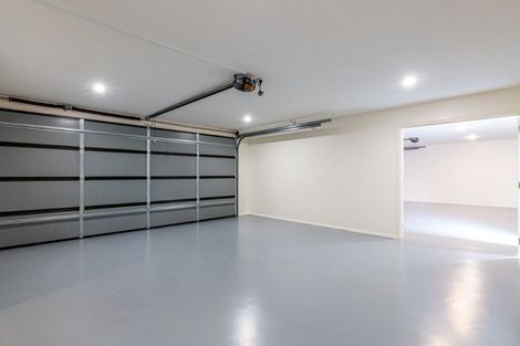 Photo of property in 321 Gardiners Road, Harewood, Christchurch, 8051