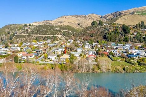 Photo of property in 43 Cheviot Street, Roxburgh, 9500