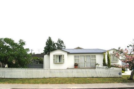 Photo of property in 2 Walters Road, Mount Wellington, Auckland, 1062