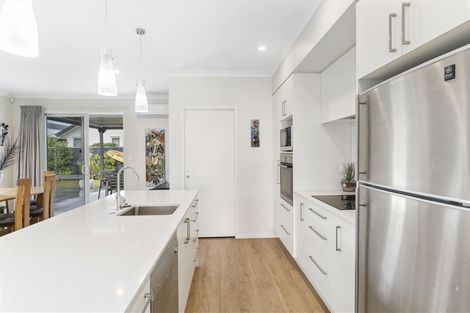 Photo of property in 77 Sandhurst Drive, Papamoa Beach, Papamoa, 3118