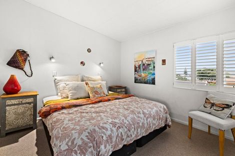 Photo of property in 1/7 The Esplanade, Westshore, Napier, 4110