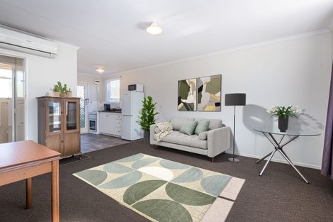 Photo of property in 2/25 Whitmore Street, Edgeware, Christchurch, 8013