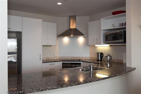 Photo of property in Admiralty Courts, 7/42 Marriner Street, Sumner, Christchurch, 8081