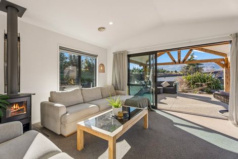 Photo of property in 9 Arion Court, Mount Pisa, Cromwell, 9383