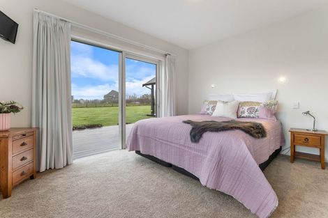Photo of property in 100 Wingatui Road, Mosgiel, 9024