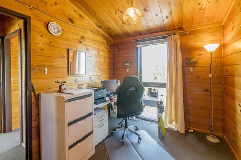 Photo of property in 64 Edinburgh Terrace, Foxton Beach, Foxton, 4815