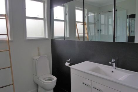 Photo of property in 34 Clyde Crescent, Roslyn, Palmerston North, 4414